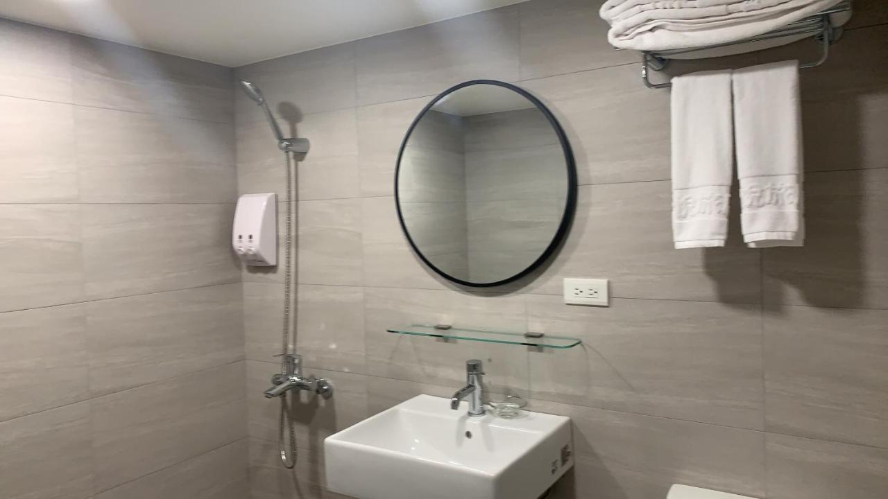 Cy Hotel Đài Bắc Ngoại thất bức ảnh