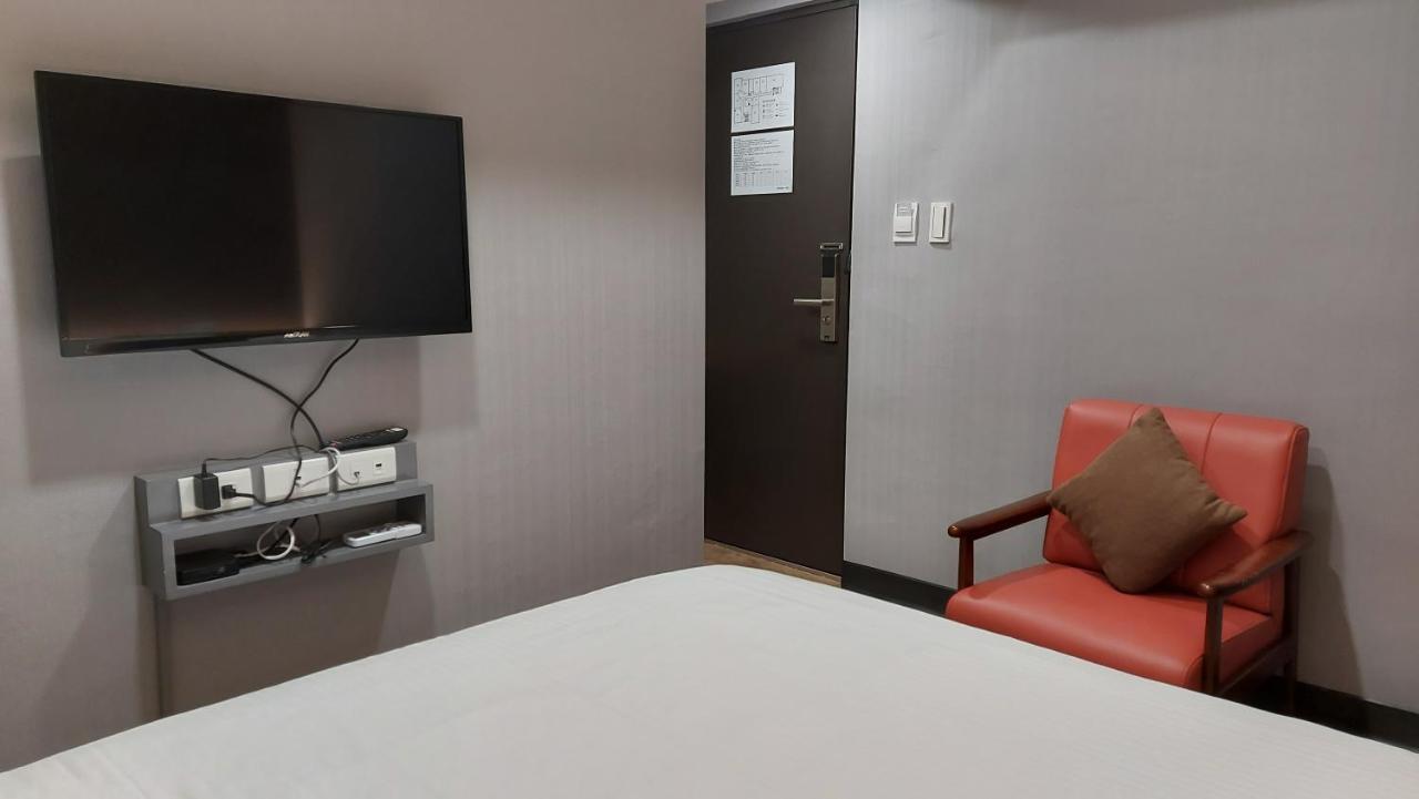 Cy Hotel Đài Bắc Ngoại thất bức ảnh