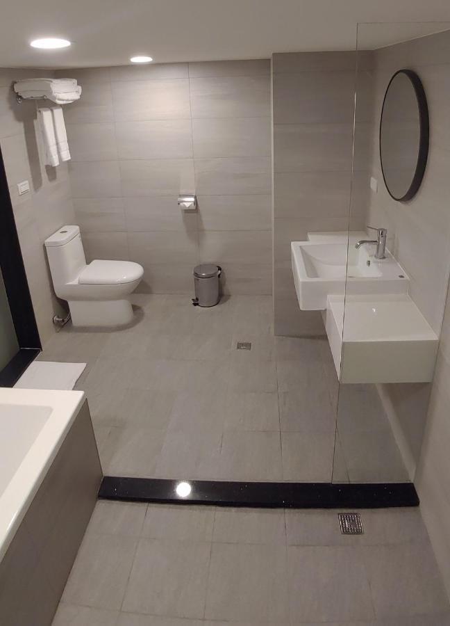 Cy Hotel Đài Bắc Ngoại thất bức ảnh
